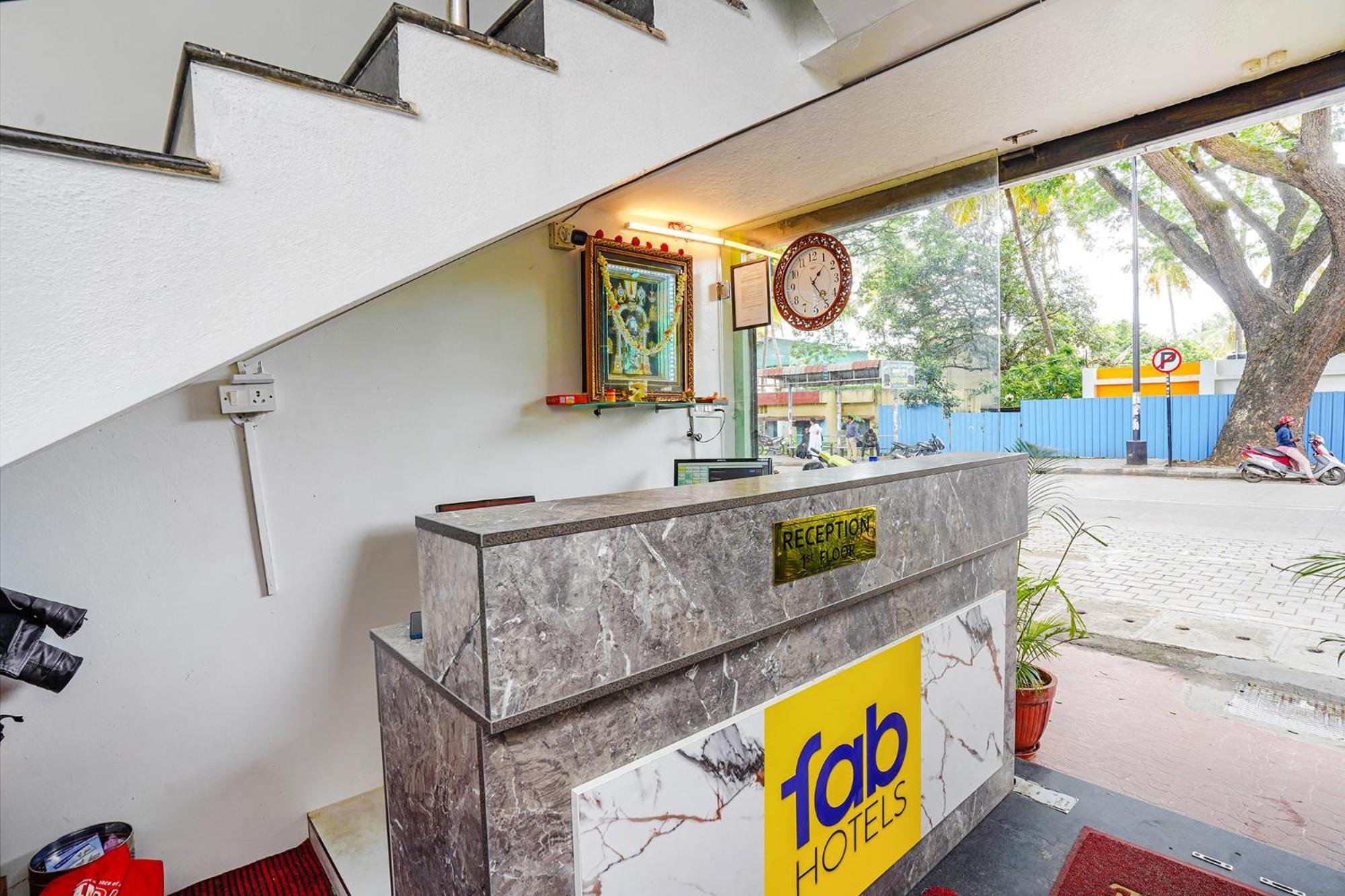 Fabhotel Rlv Green Palace - Nr Kengeri Satellite Town بنغالور المظهر الخارجي الصورة